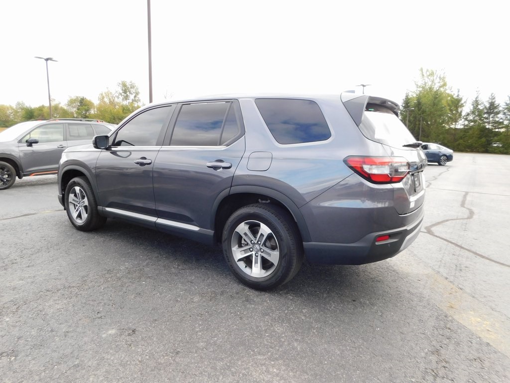 2024 Honda Pilot EX-L photo 4