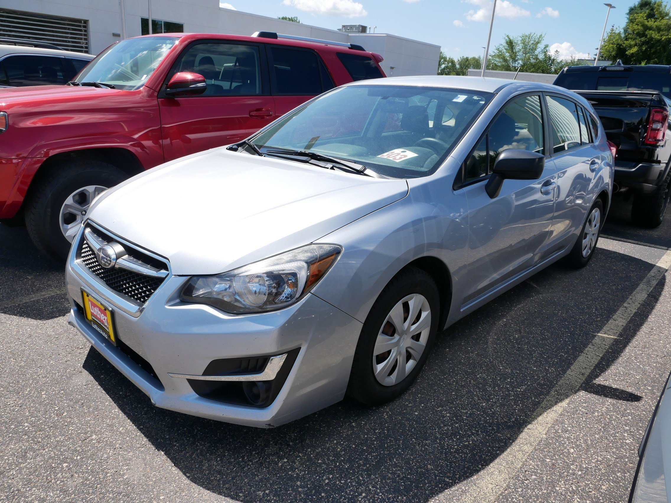 2016 Subaru Impreza 2.0i photo 3