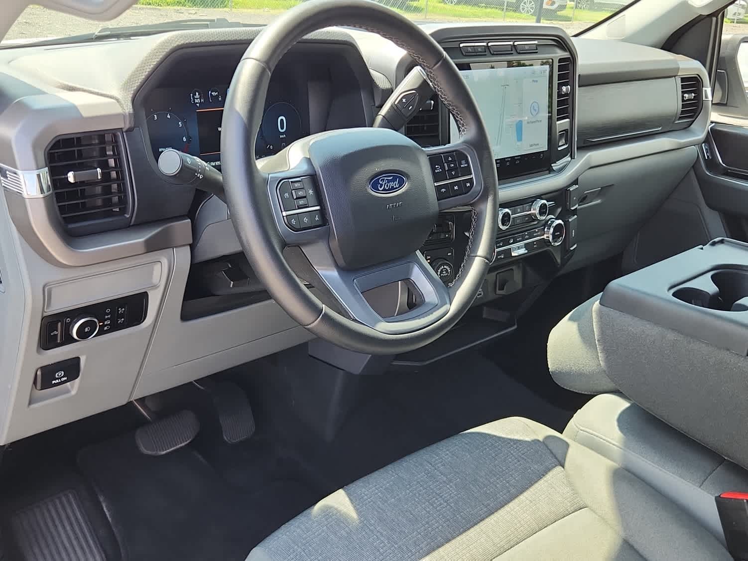 2024 Ford F-150 XLT photo 10