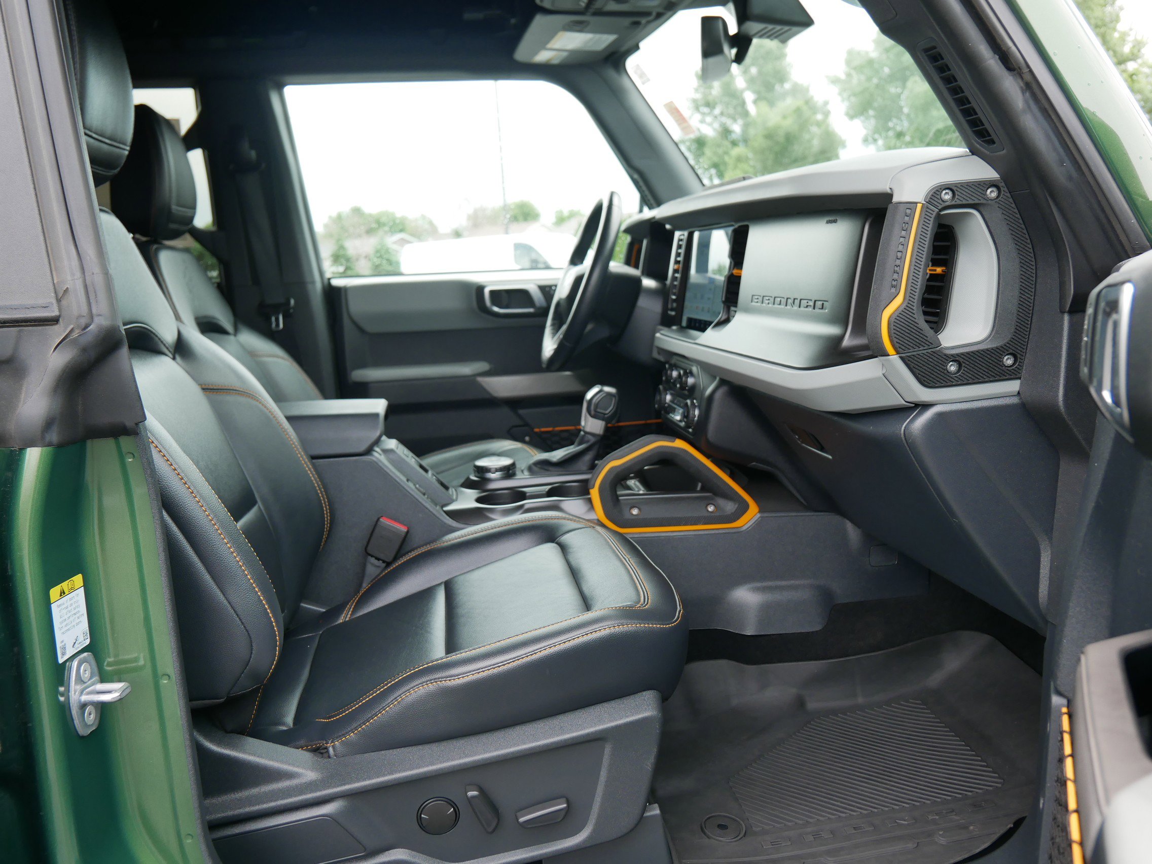 2022 Ford Bronco Badlands photo 14