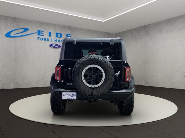 2022 Ford Bronco Badlands photo 4