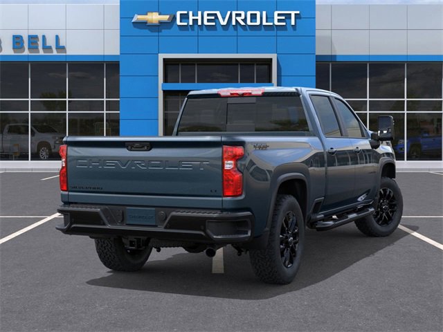 2026 Chevrolet Silverado 2500HD LT photo 4