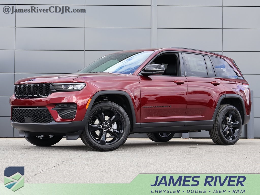 2025 Jeep Grand Cherokee Altitude's photo