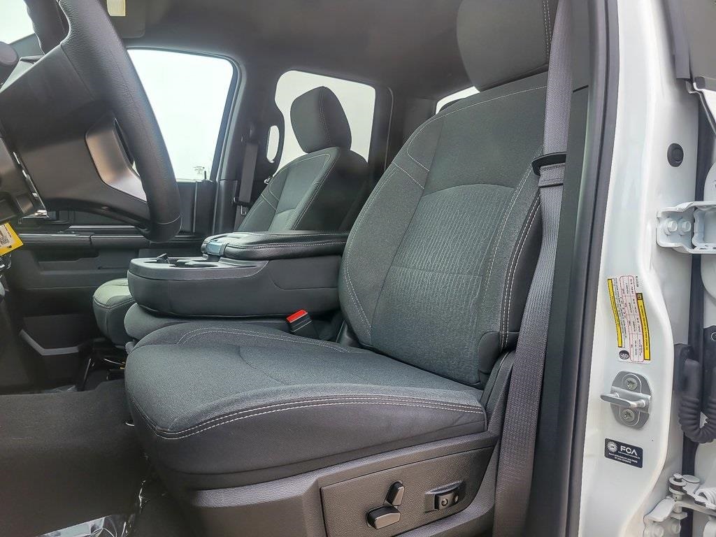 2022 Ram 1500 Classic Warlock photo 5