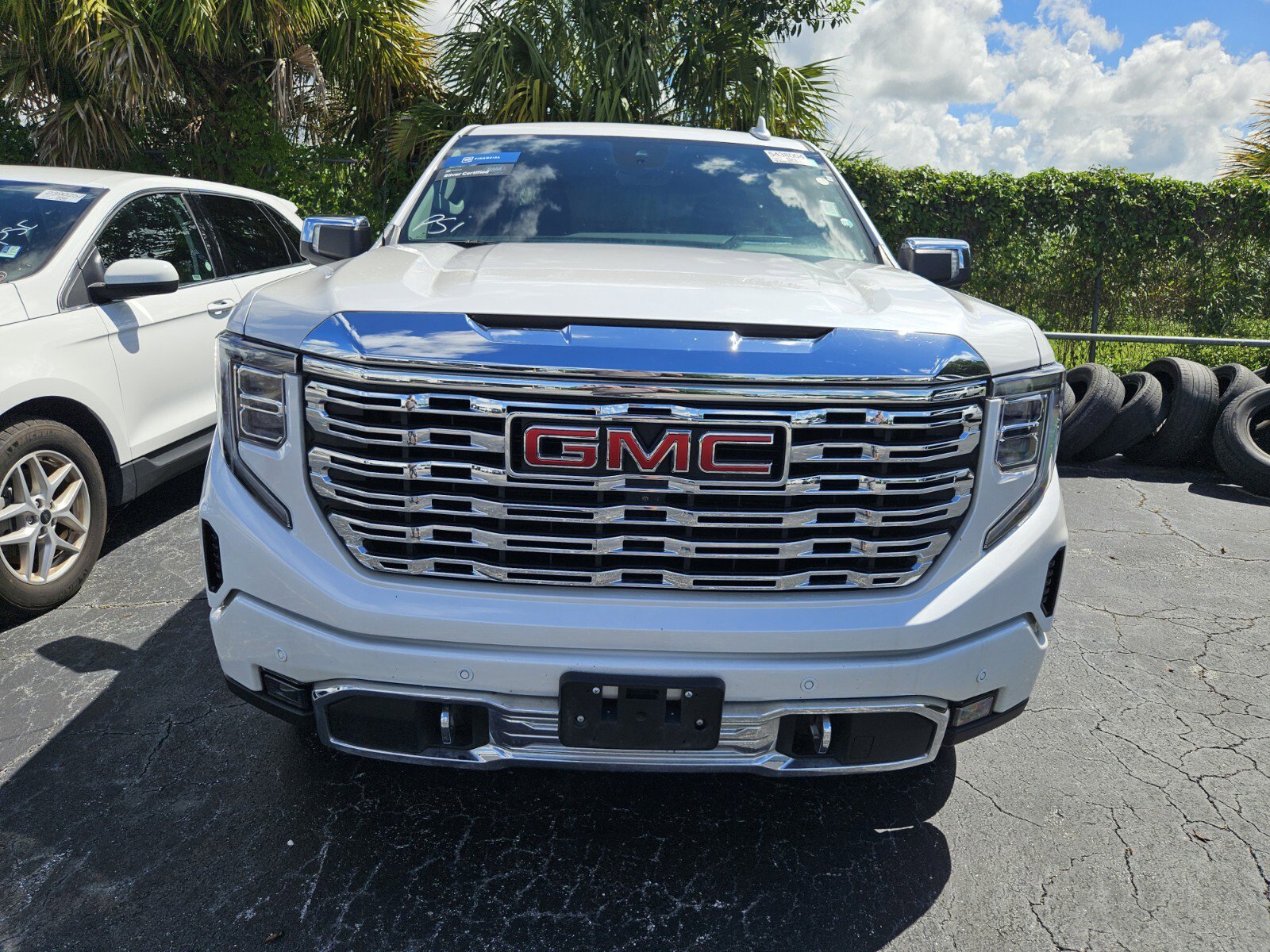 2023 Gmc Sierra 1500 Denali photo 2