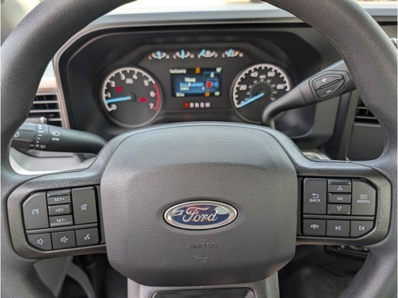 2025 Ford F-350 XLT photo 13