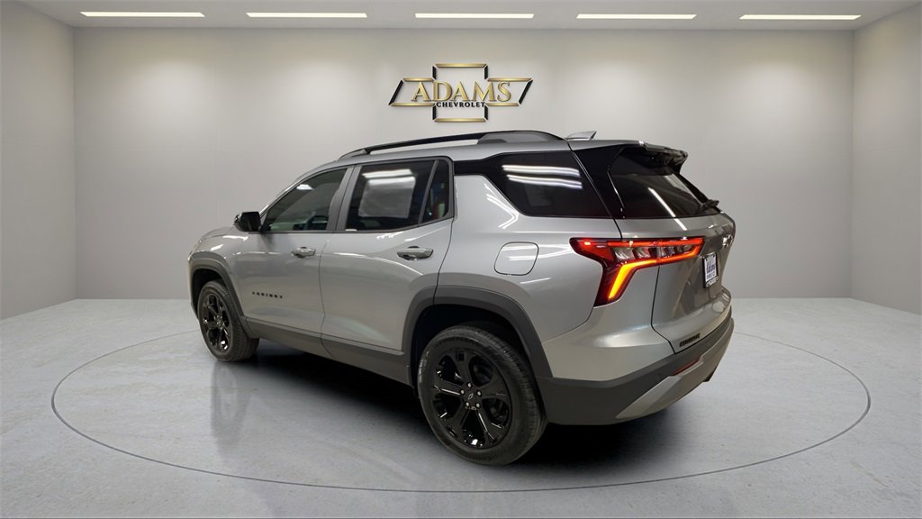2026 Chevrolet Equinox LT photo 4