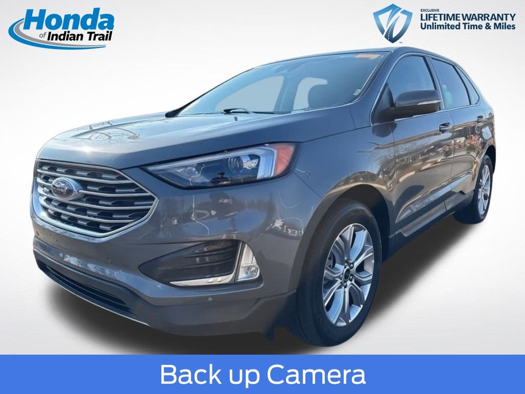 2024 Ford Edge Titanium's photo