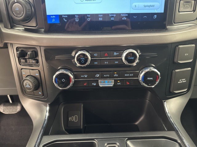 2025 Ford F-150 XLT photo 22