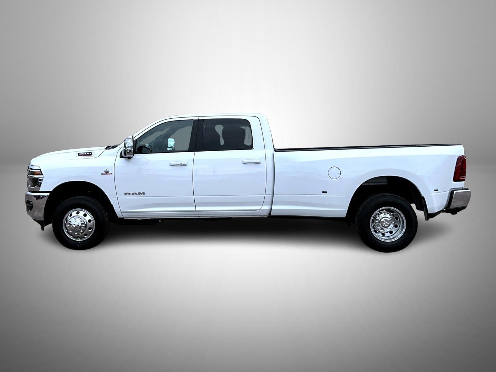 2026 Ram 3500 Laramie photo 8