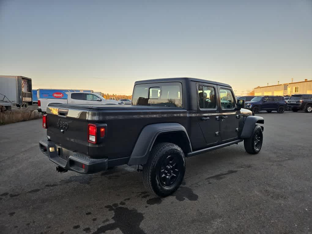 2024 Jeep Gladiator Sport photo 4