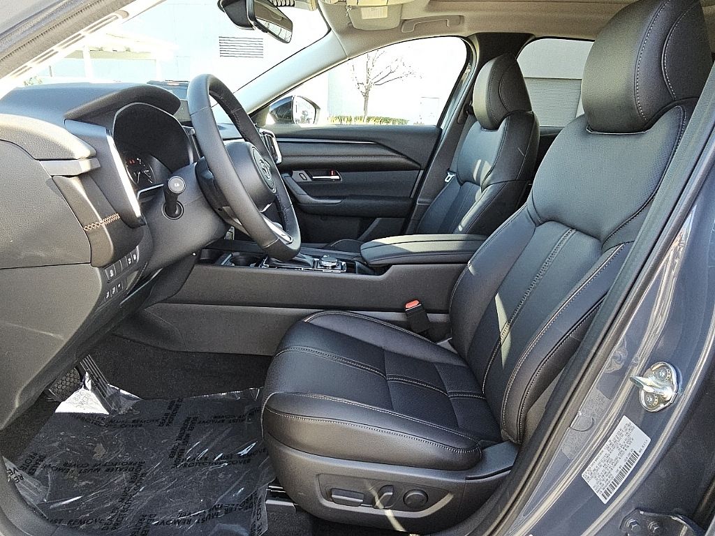 2025 Mazda CX-50 Premium Plus photo 23