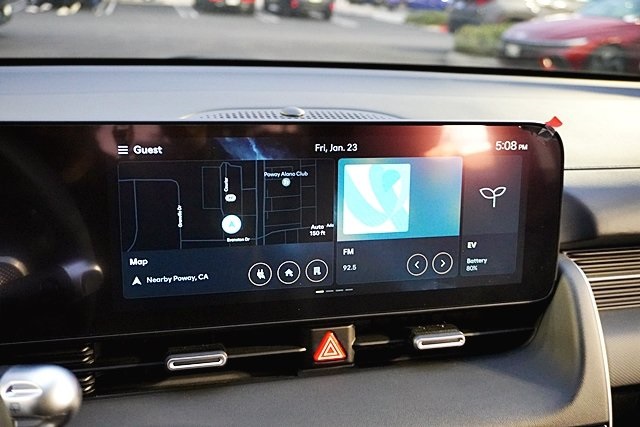 Used 2025 Black Hyundai SEL image 24