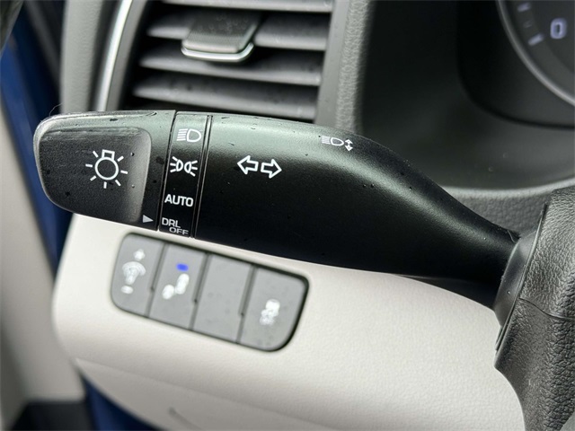 2017 Hyundai Elantra Limited photo 24