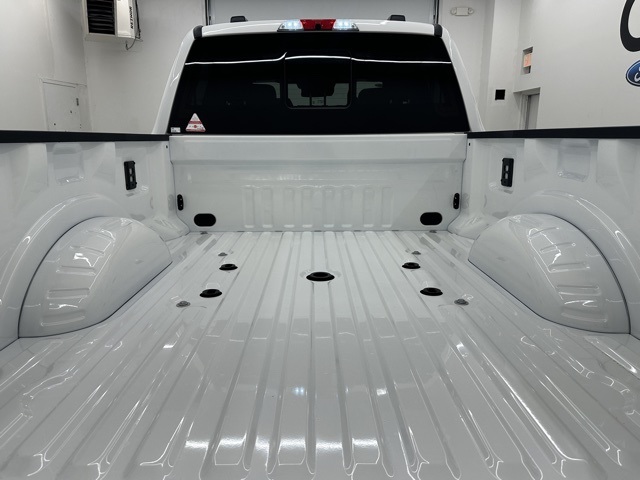 2025 Ford F-350 King Ranch photo 17
