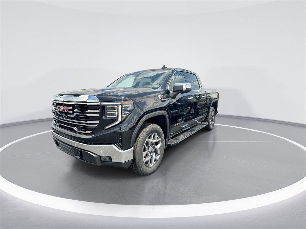 2025 Toyota RAV4 SLT photo 4