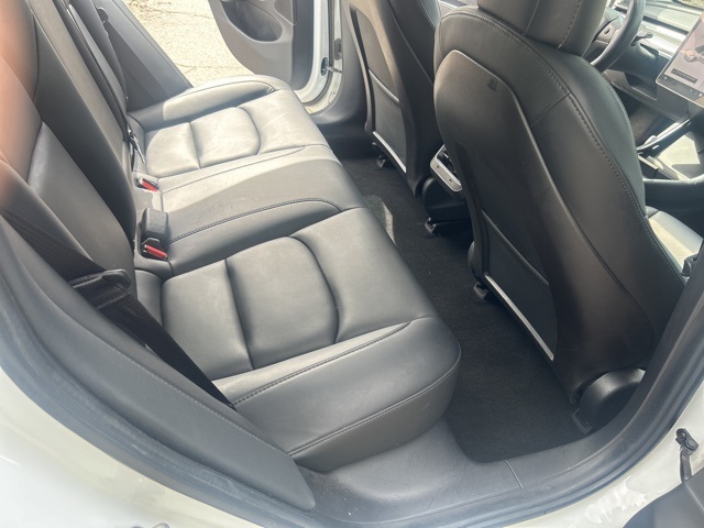 2020 Tesla Model 3 Performance photo 12