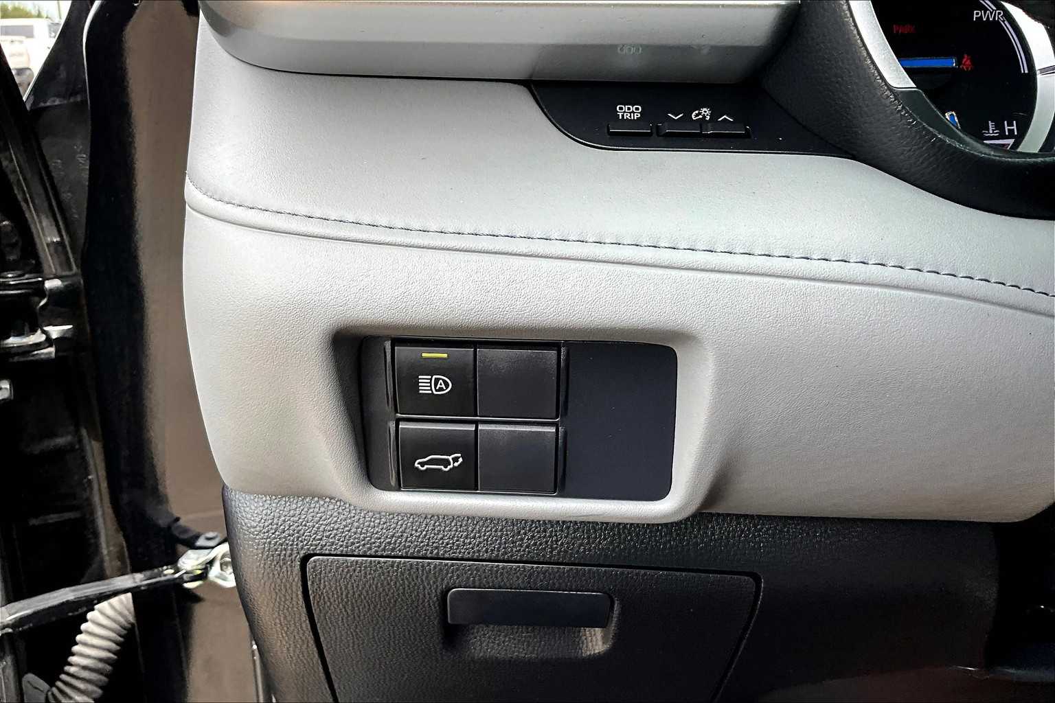 2021 Toyota Highlander Hybrid XLE photo 32