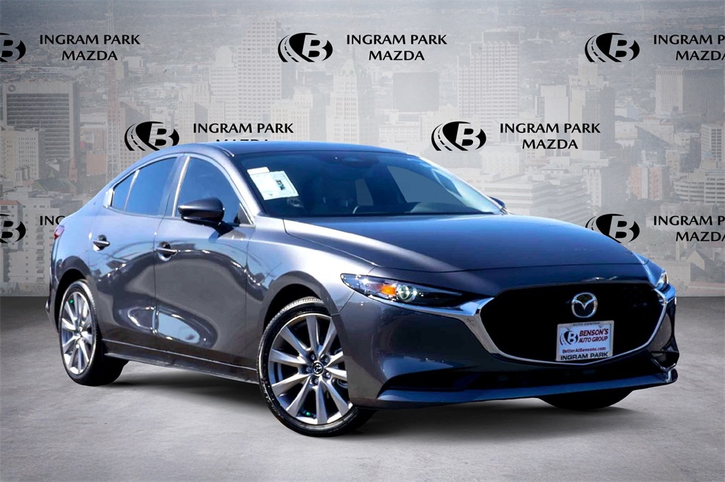 2026 Mazda Mazda3 Preferred's photo