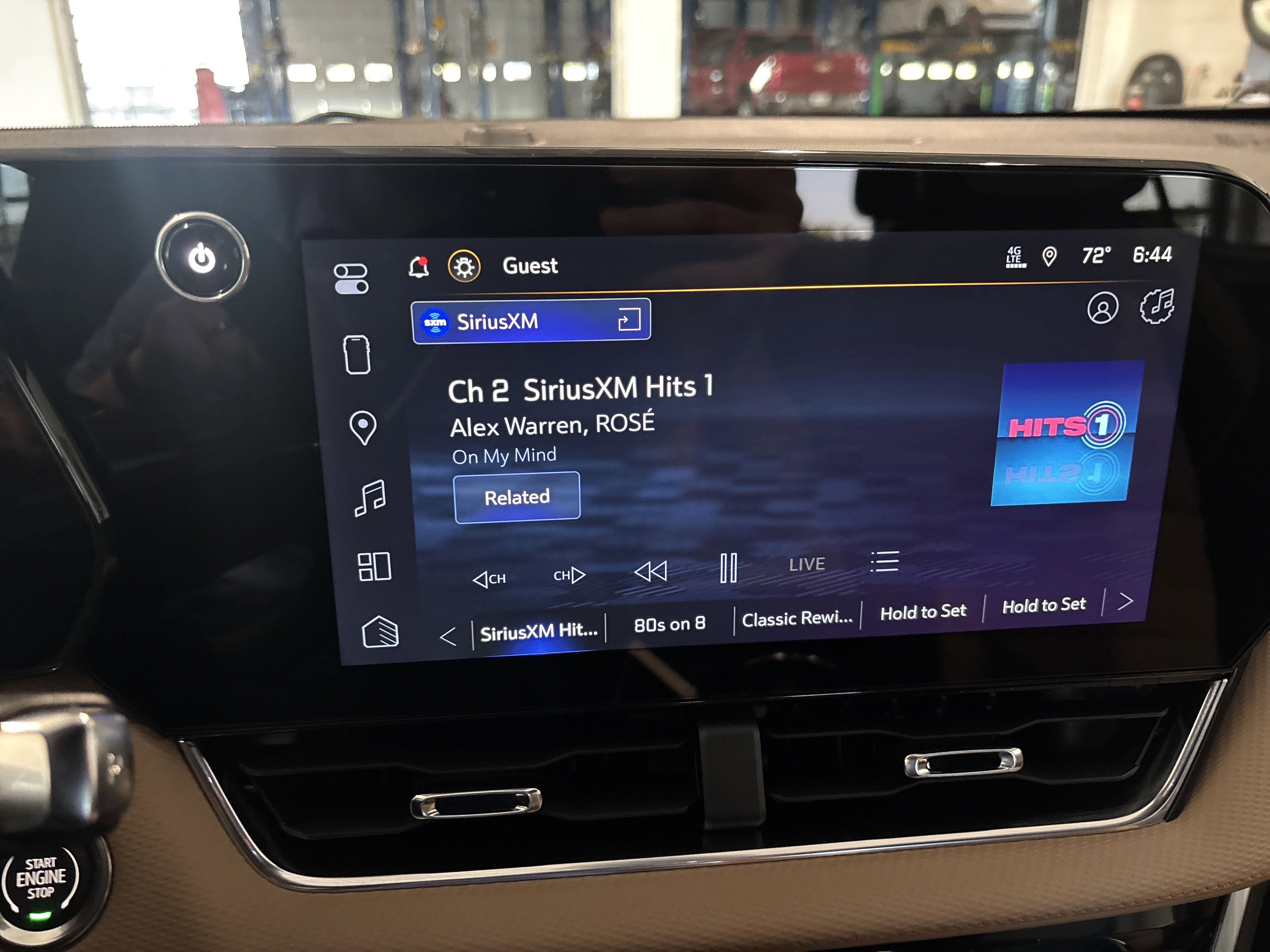 2026 Chevrolet Equinox ACTIV photo 4