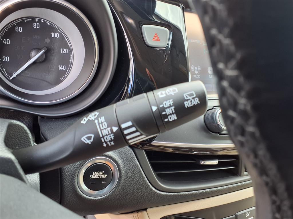 2020 Buick Envision Essence photo 22