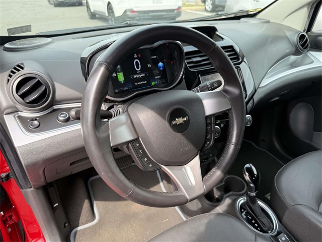 2016 Chevrolet Spark EV 2LT photo 2