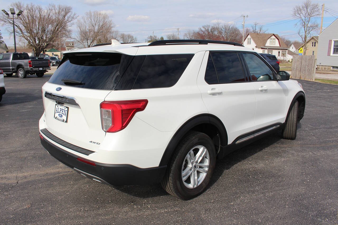 2022 Ford Explorer XLT photo 4