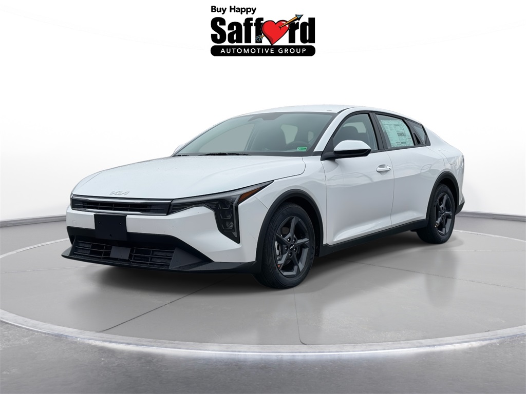 2025 Kia K4 LXS's photo