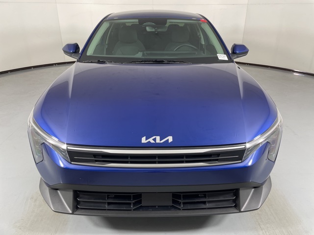 2025 Kia K4 LXS photo 3