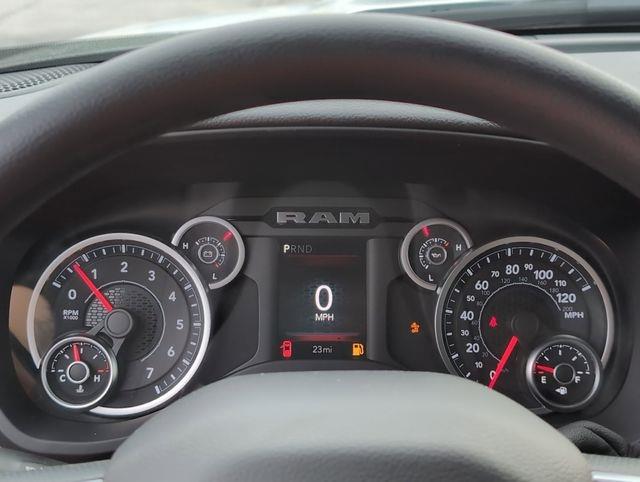 2025 Ram 2500 Tradesman photo 18
