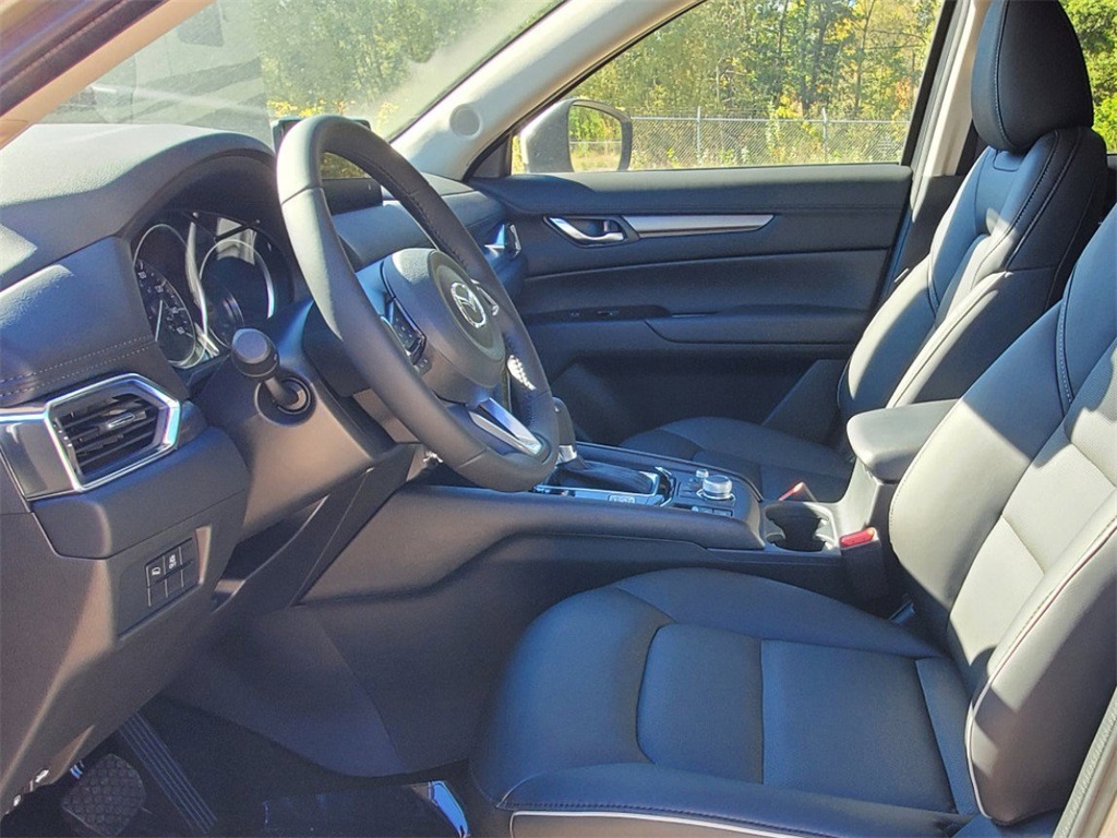 2025 Mazda CX-5 2.5 Select photo 8