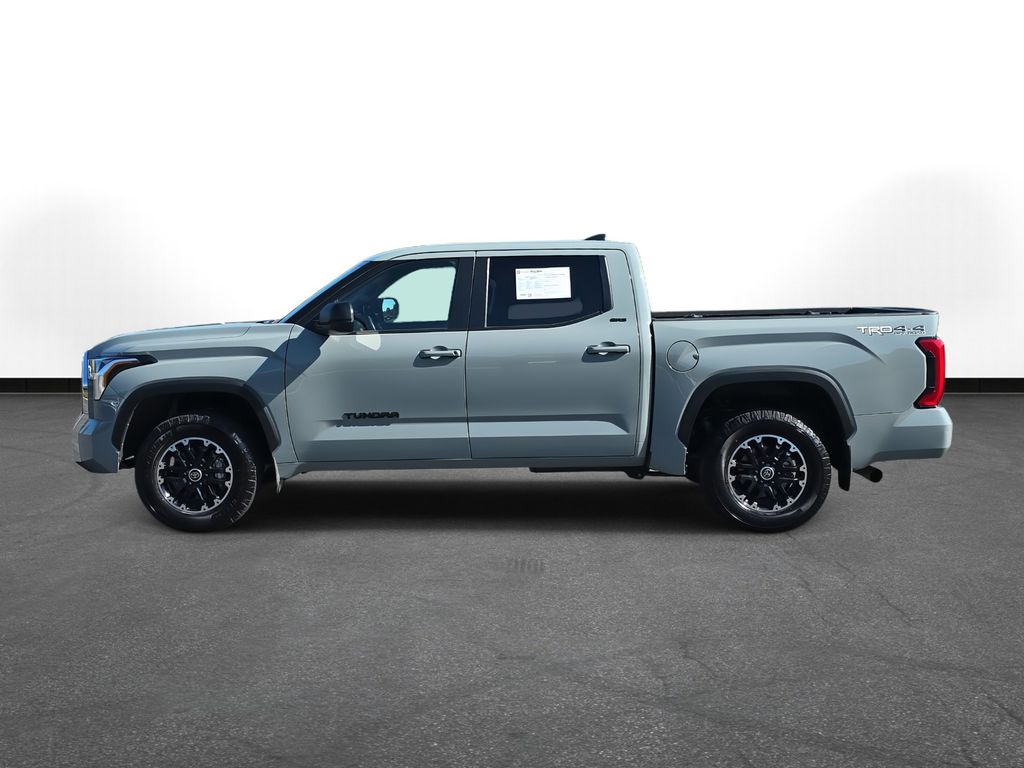 2024 Toyota Tundra SR5 TRD photo 8