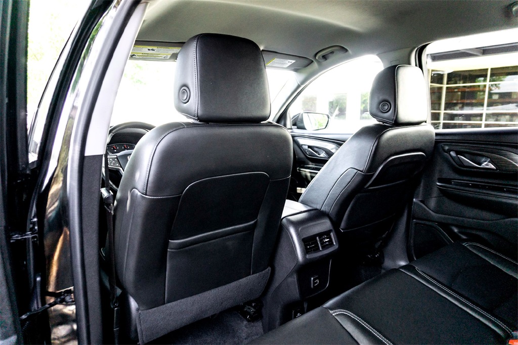 2024 Gmc Terrain SLT photo 26