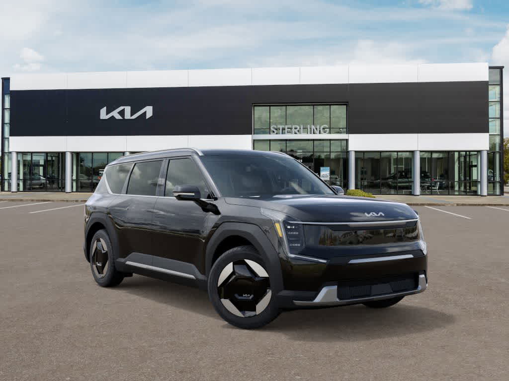 2026 Kia EV9 Wind's photo