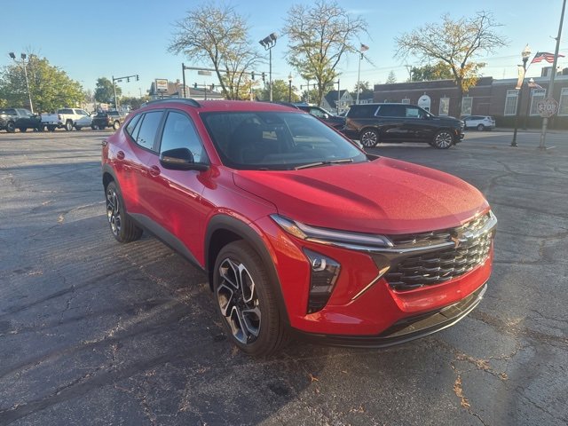 2026 Chevrolet Trax photo 2