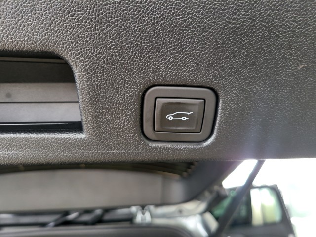 2025 Chevrolet Traverse photo 7