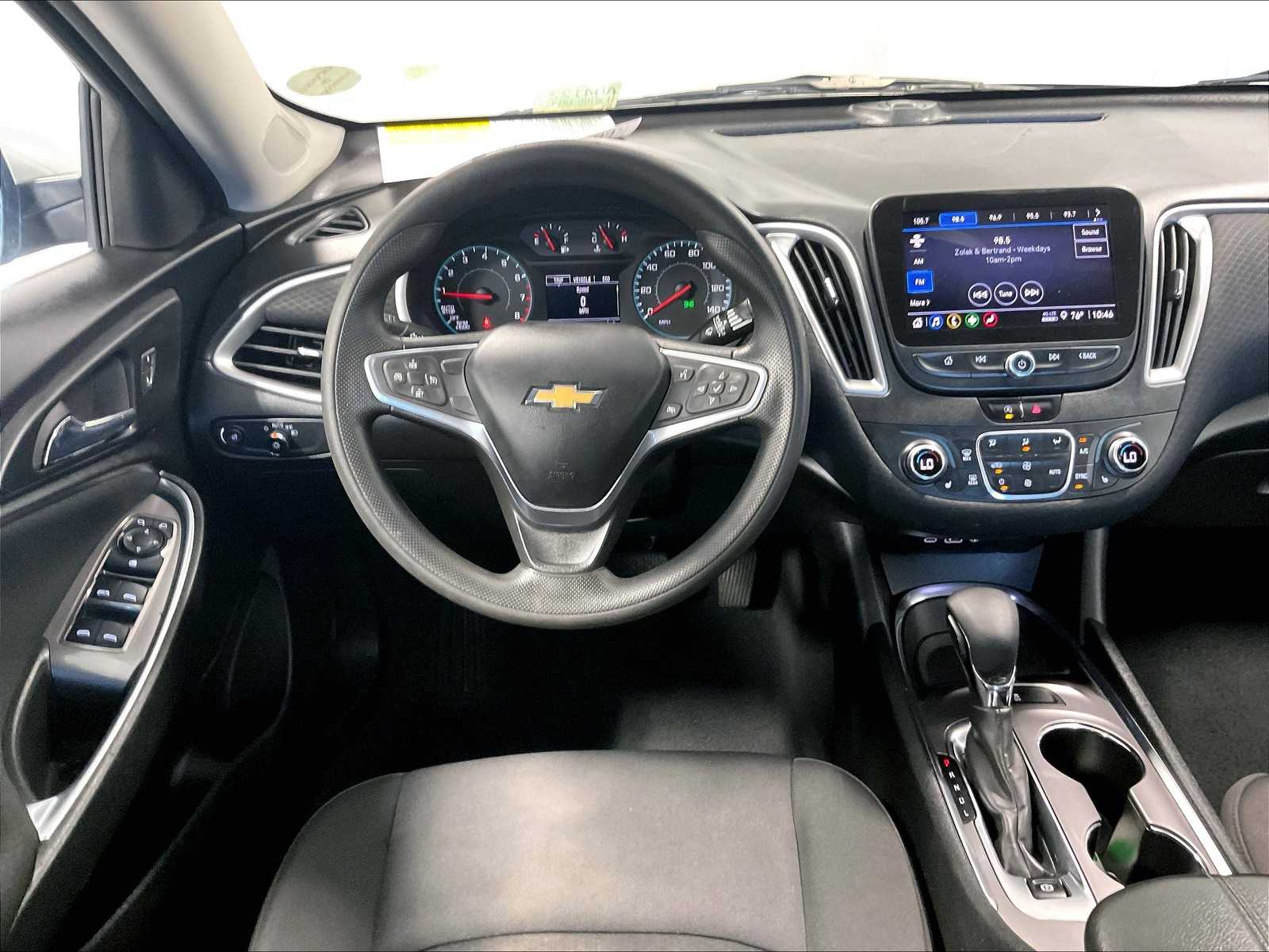 2022 Chevrolet Malibu 1LT photo 15