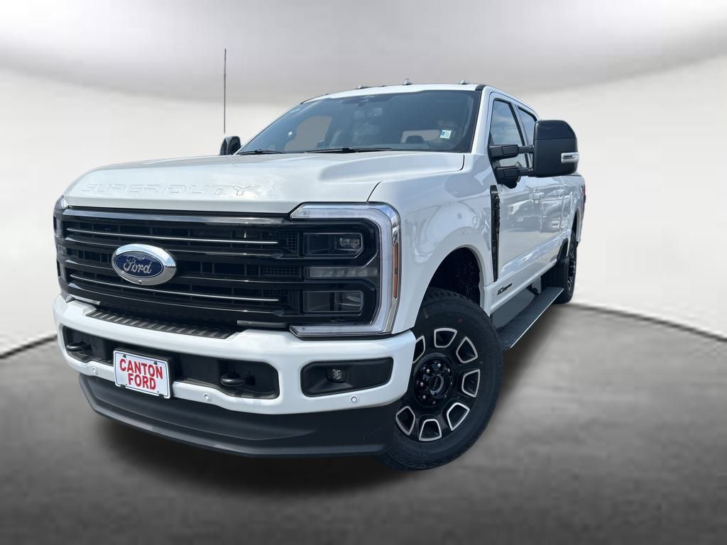 2025 Ford F-250 Super Duty Platinum's photo