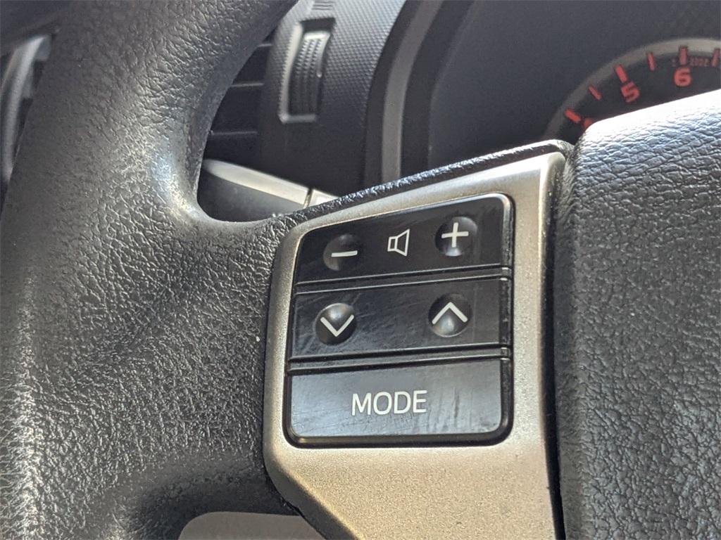 2010 Toyota 4Runner V6 photo 22
