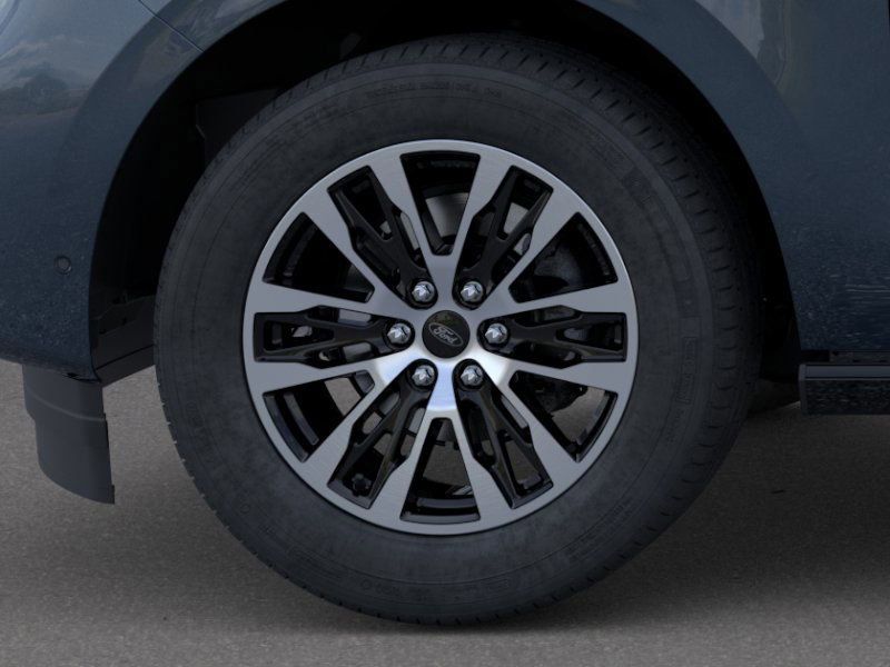 2025 Ford Expedition Platinum photo 17