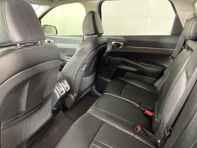 2025 Kia Sorento S photo 37
