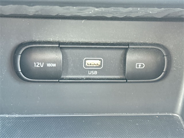 2021 Kia Niro LXS photo 33