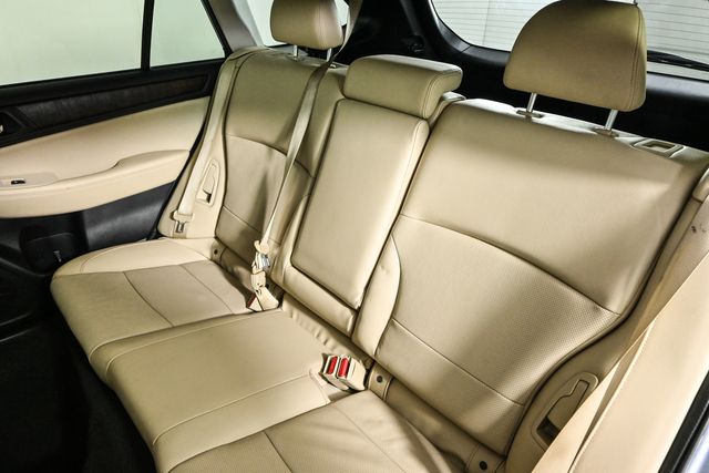 2016 Subaru Outback 2.5i photo 18