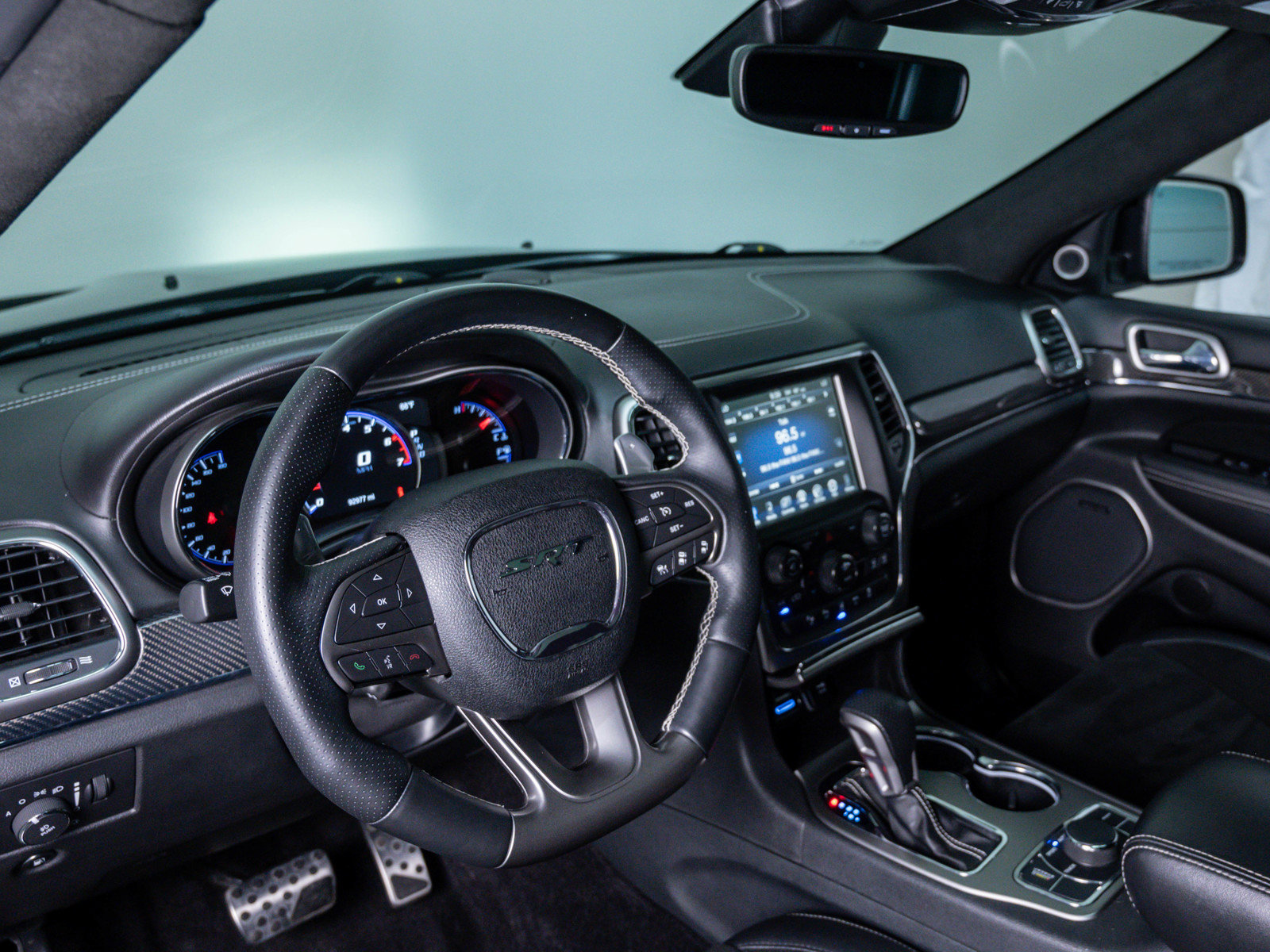 2017 Jeep Grand Cherokee SRT8 photo 17