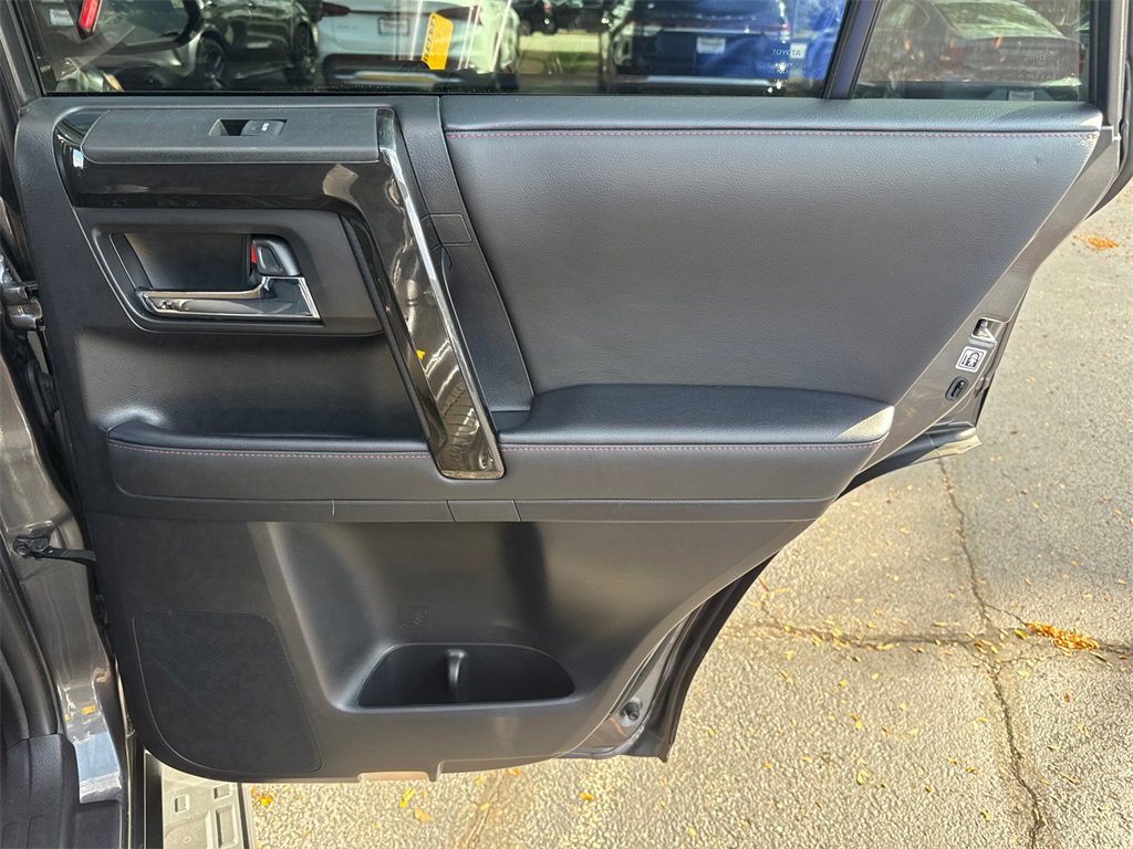 2023 Toyota 4Runner TRD Off-Road photo 33