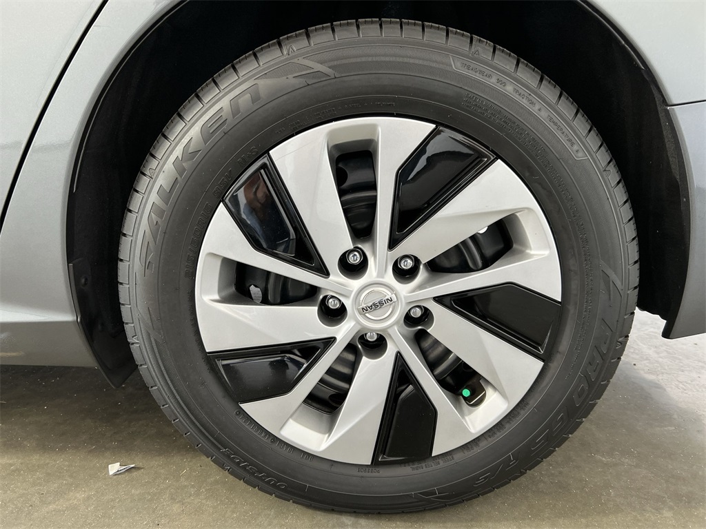 2022 Nissan Altima 2.5 S photo 17