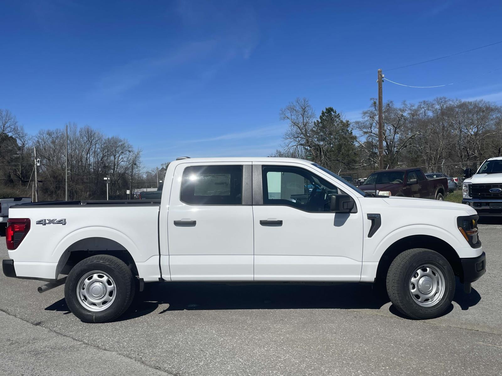 2025 Ford F-150 XL photo 2