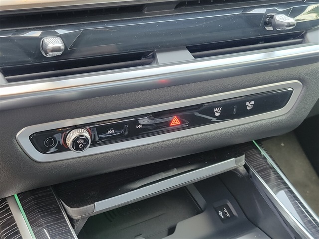 2026 Bmw X7 M60i photo 18