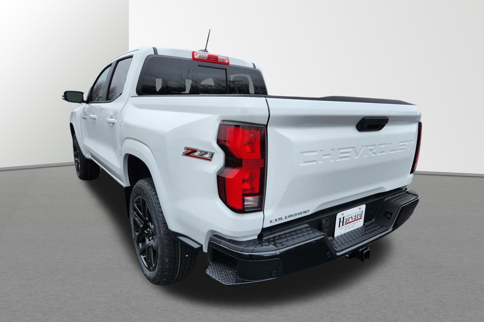 2025 Chevrolet Colorado LT photo 4