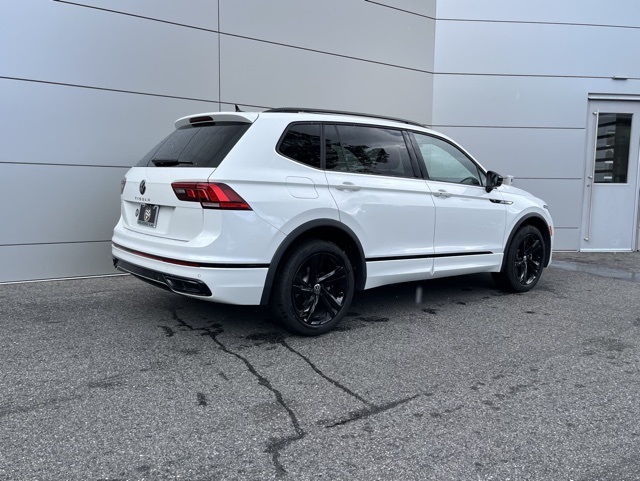 2024 Volkswagen Tiguan SE R-Line Black photo 20
